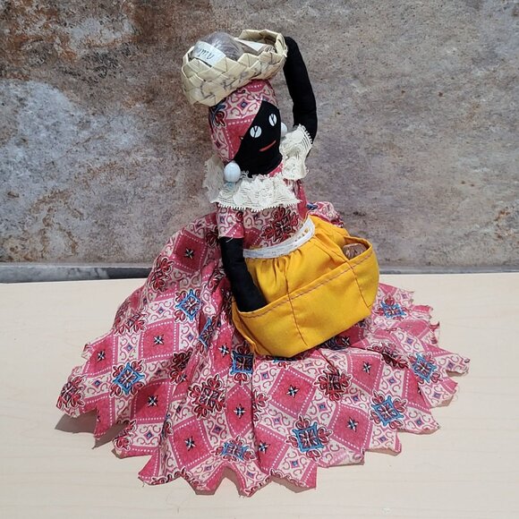 Vintage Grenada Cloth Doll Traditional Dress Spice Head Basket Spice - Picture 6 of 11